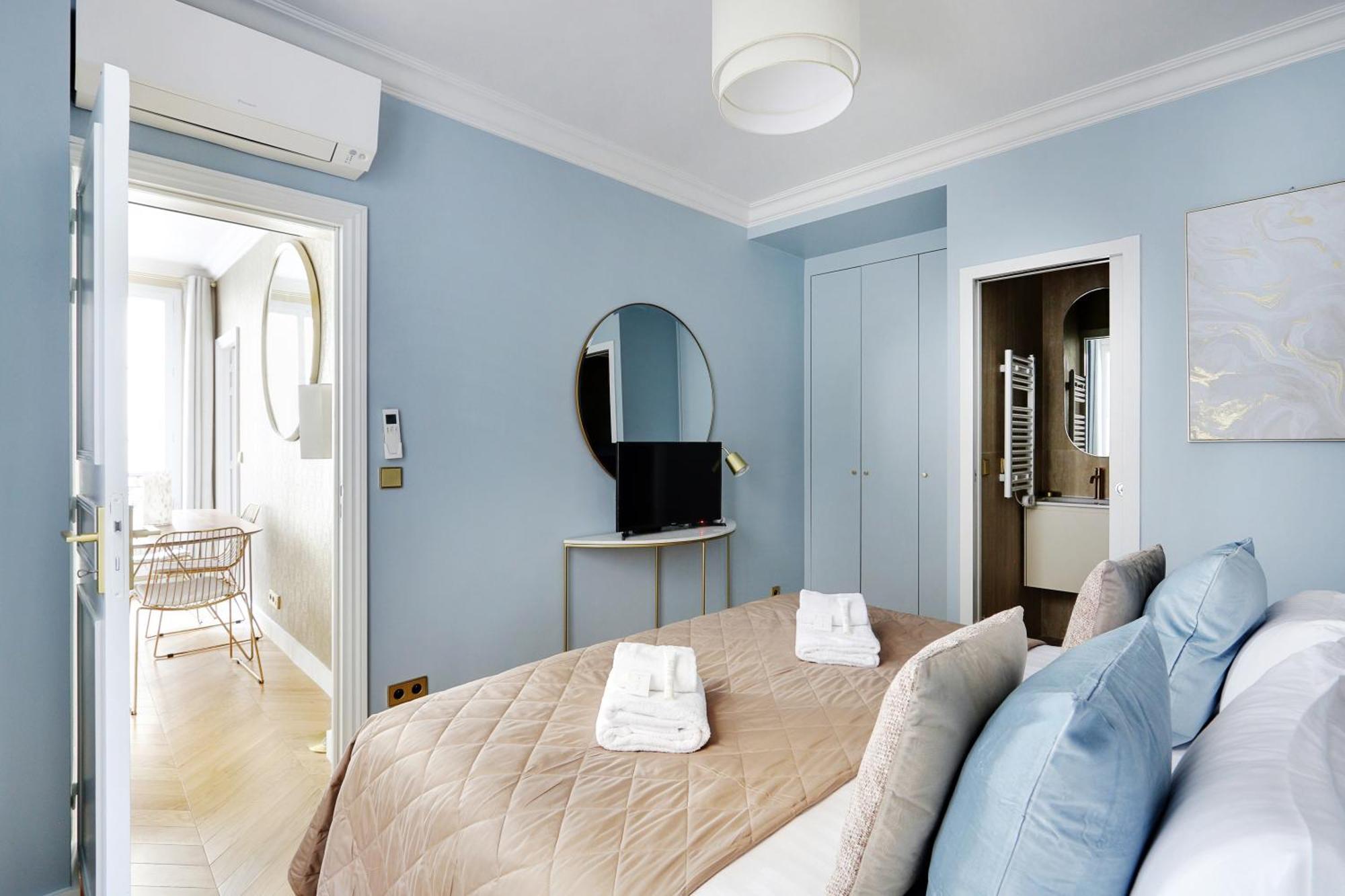 Pick A Flat's In Opera Saint Lazarre - Rue De L'isly * Parigi