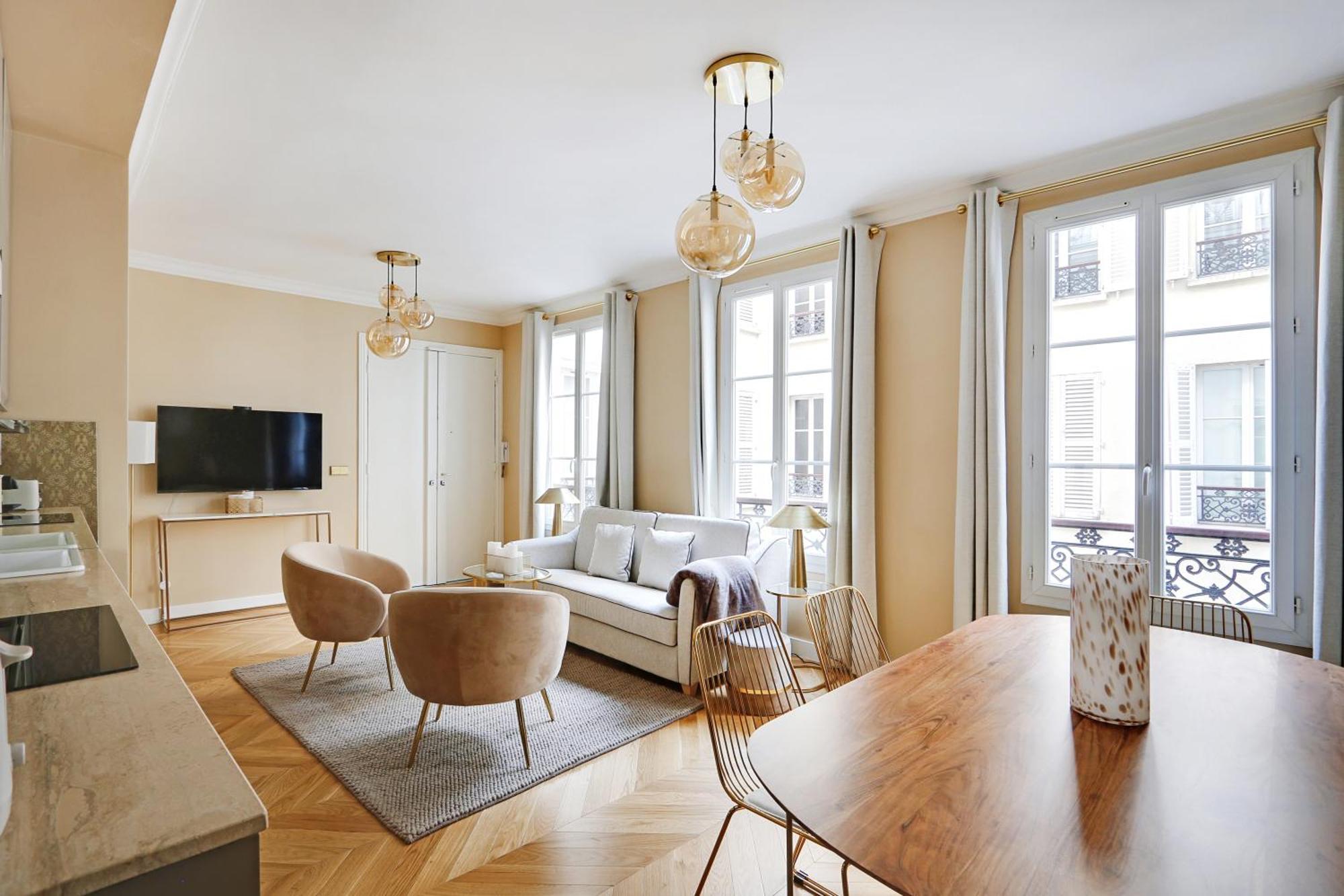 Pick A Flat's In Opera Saint Lazarre - Rue De L'isly Parigi