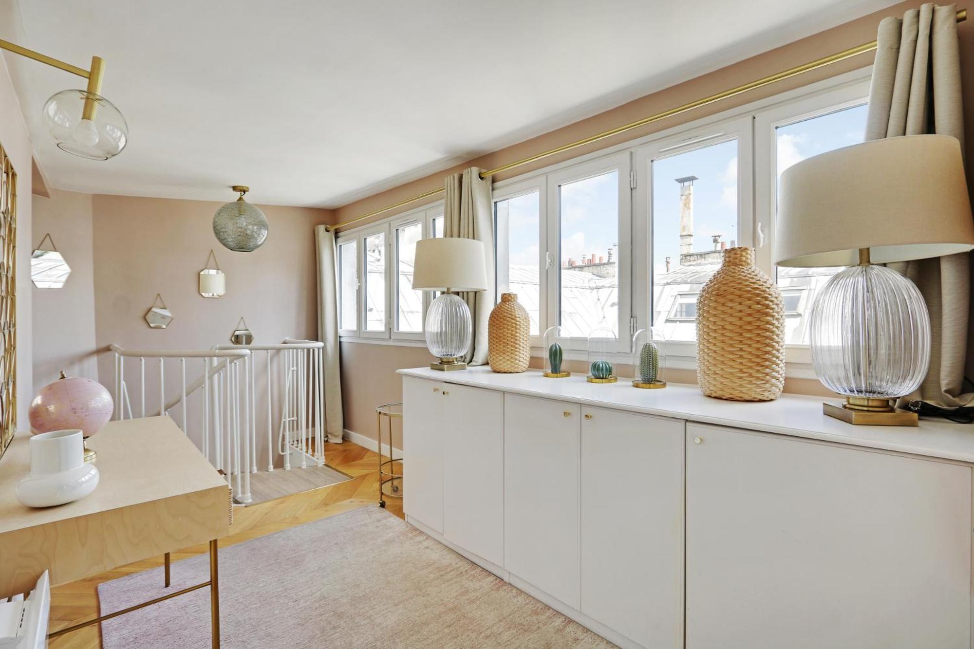 Pick A Flat's In Opera Saint Lazarre - Rue De L'isly * Parigi