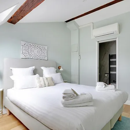 Apartment Pick A Flat's In Opera Saint Lazarre - Rue De L'isly Paris