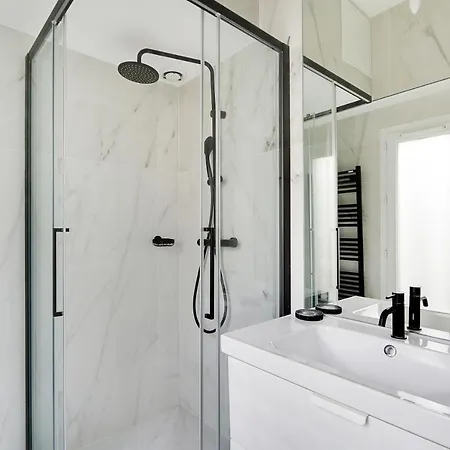 Apartment Pick A Flat's In Opera Saint Lazarre - Rue De L'isly Paris