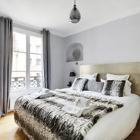 Pick A Flat's In Opera Saint Lazarre - Rue De L'isly *